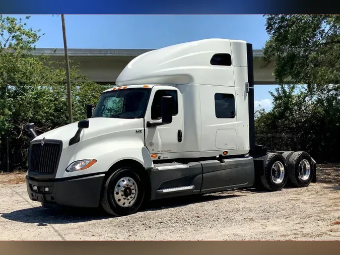 2021 INT LT625 6x4
