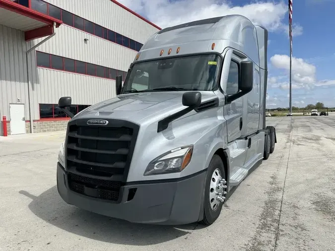 2023 Freightliner Cascadia&reg;