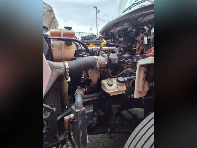 2019 FREIGHTLINER/MERCEDES M2 112