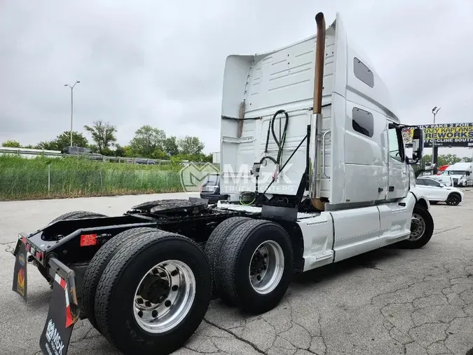 2019 VOLVO VNL64T760