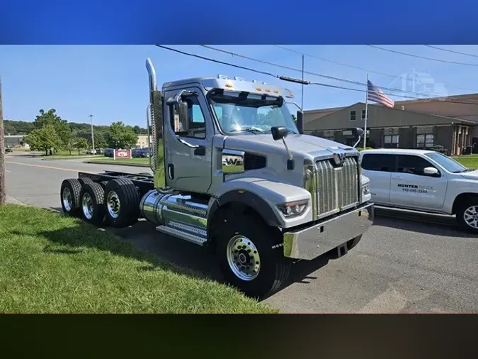 2025 WESTERN STAR 47X