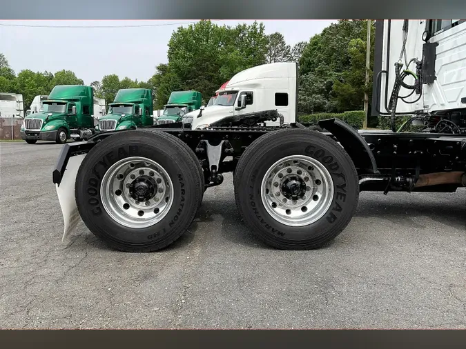 2020 INT LT625 6x4