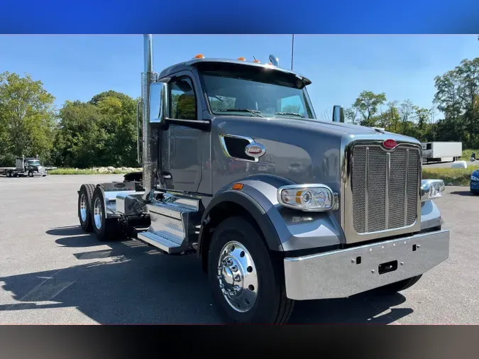 2025 Peterbilt 567