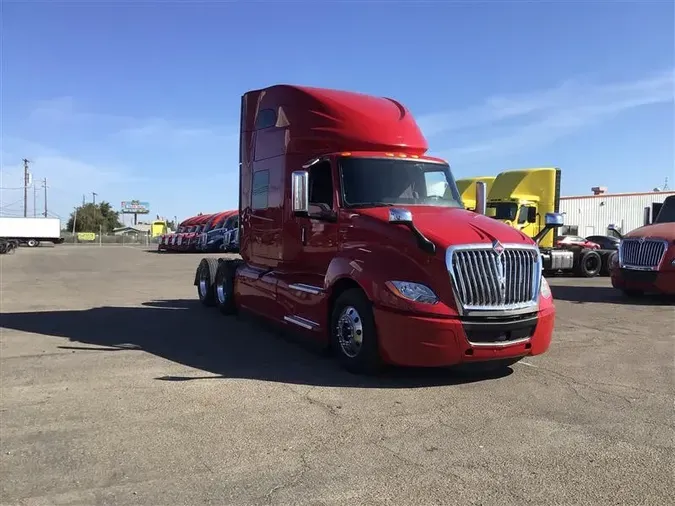 2022 INTERNATIONAL LT625