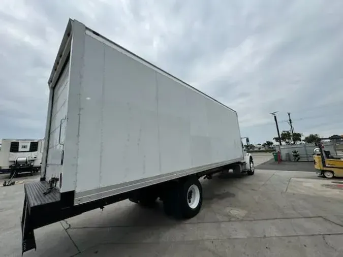 2014 FREIGHTLINER/MERCEDES M2 106