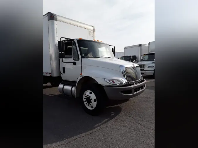 2019 NAVISTAR INTERNATIONAL 4300