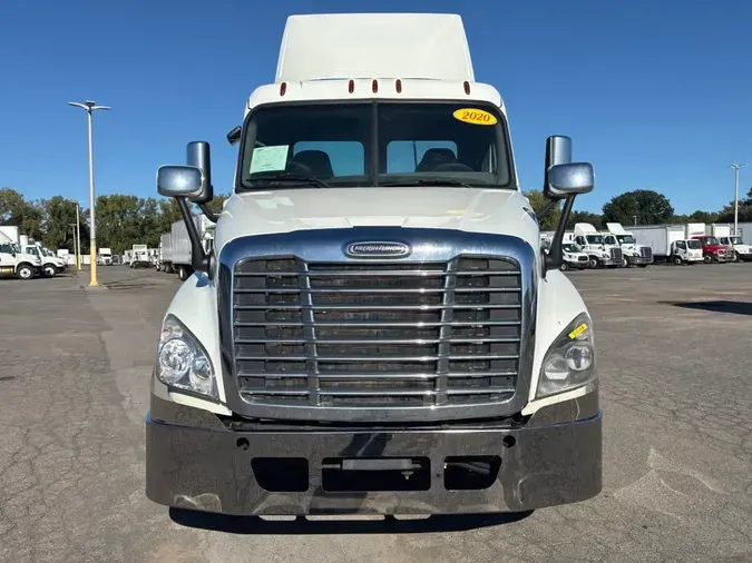 2020 FREIGHTLINER/MERCEDES CASCADIA 125