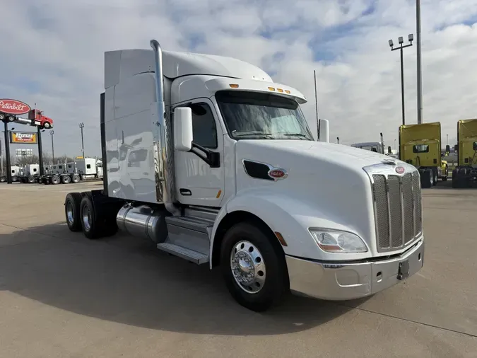 2020 Peterbilt 579