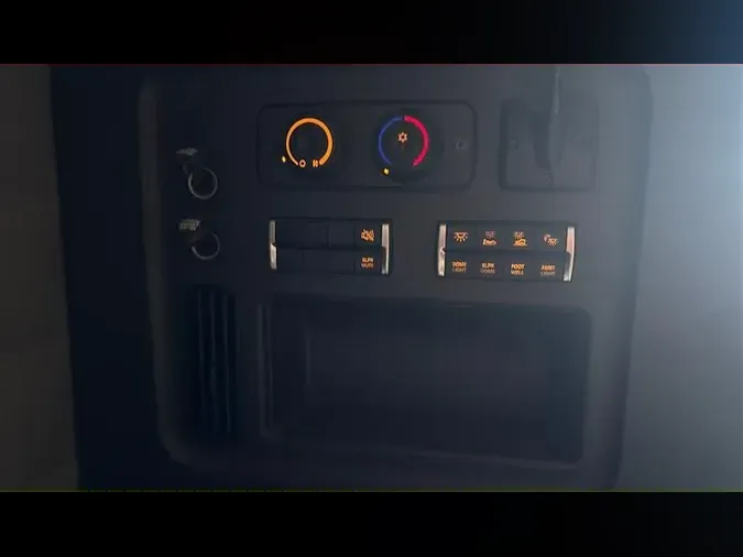 2020 FREIGHTLINER CA126