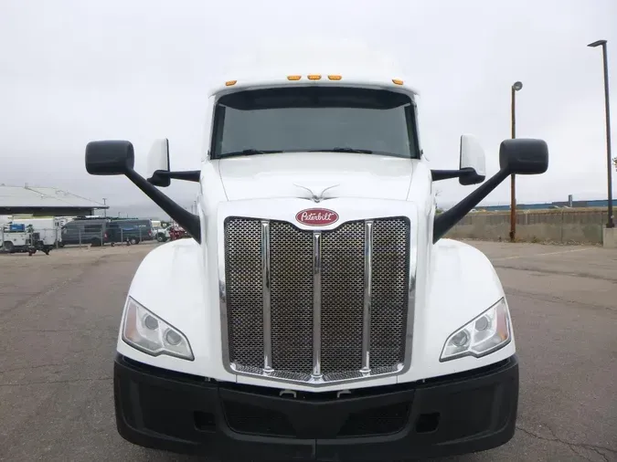 2023 Peterbilt 579a4cf2f942ea697c1b38e484651d5fb84