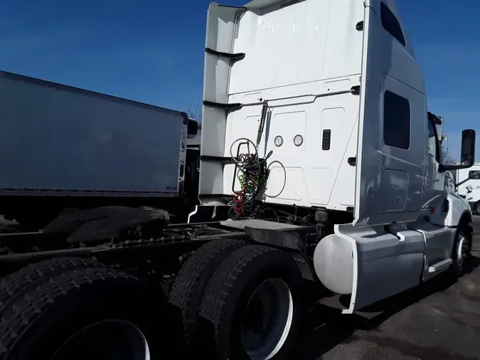 2020 NAVISTAR INTERNATIONAL LT625 SLPR CABa4d2202ff6b8b2070d711ed506917d94