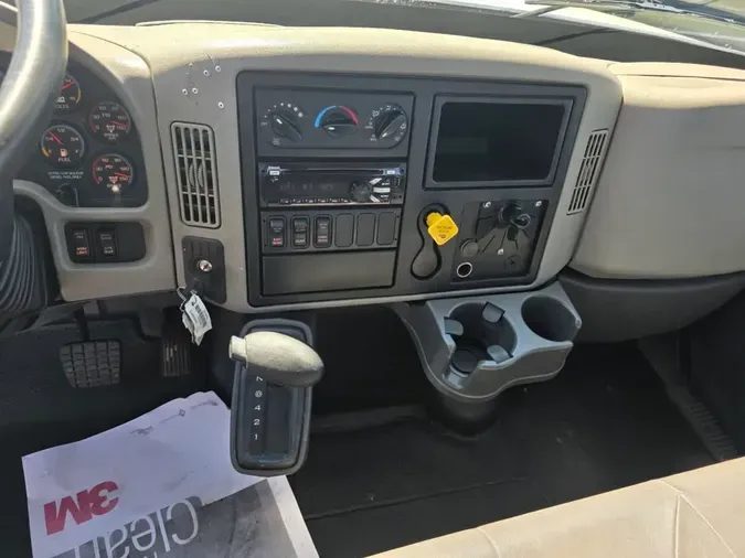 2019 NAVISTAR INTERNATIONAL 4300