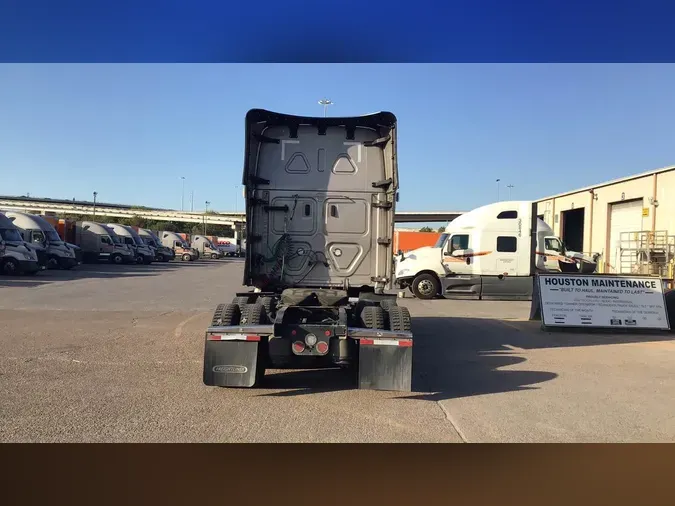 2025 Freightliner Cascadia 126a4d8b389bac6ad7937dc8cbfe99593cf