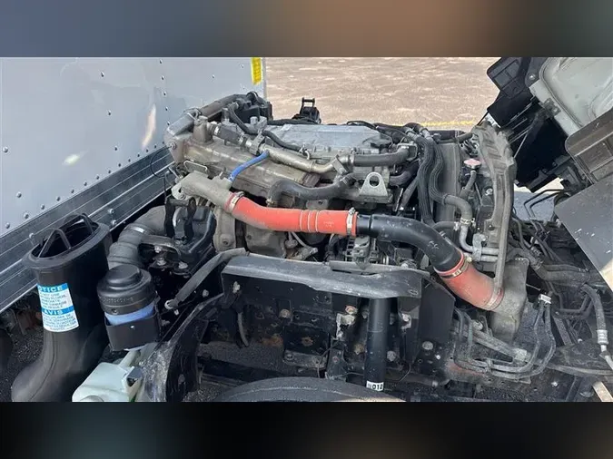 2023 ISUZU NPR-XD