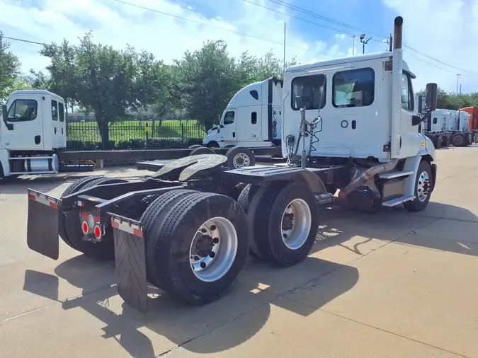 2018 FREIGHTLINER/MERCEDES CASCADIA 113a4da42f52c6bcafe20b658445801a425