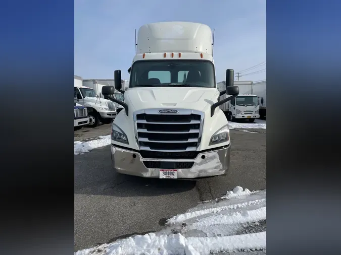 2019 FREIGHTLINER/MERCEDES NEW CASCADIA 116