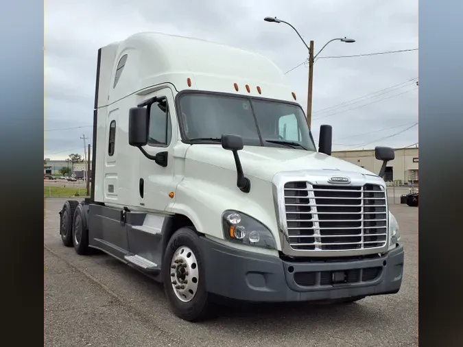 2020 FREIGHTLINER/MERCEDES CASCADIA 125
