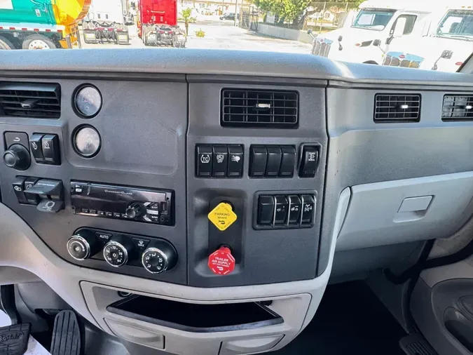 2020 Peterbilt 579