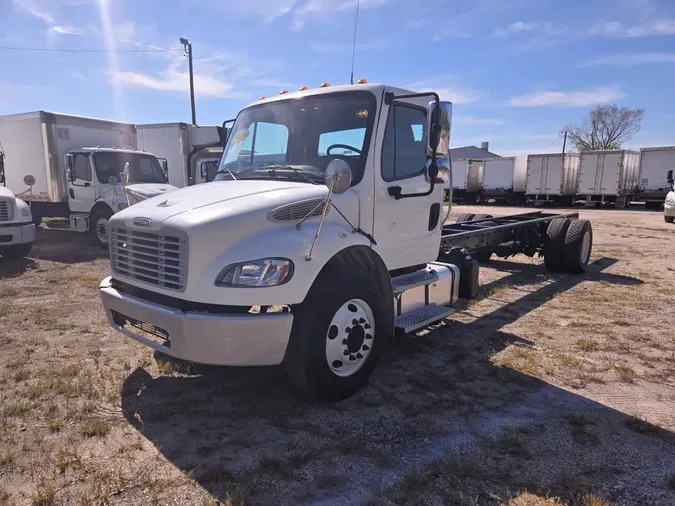 2020 FREIGHTLINER/MERCEDES M2 106a4ea59f7bfdc54c4efb1a39807a6a6c0