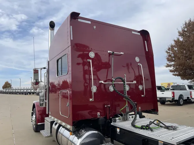 2022 Peterbilt 389a4ef7bed50ddbbb9ad8f7d2da7f632ac