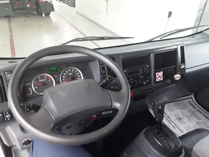 2019 ISUZU NPR HD