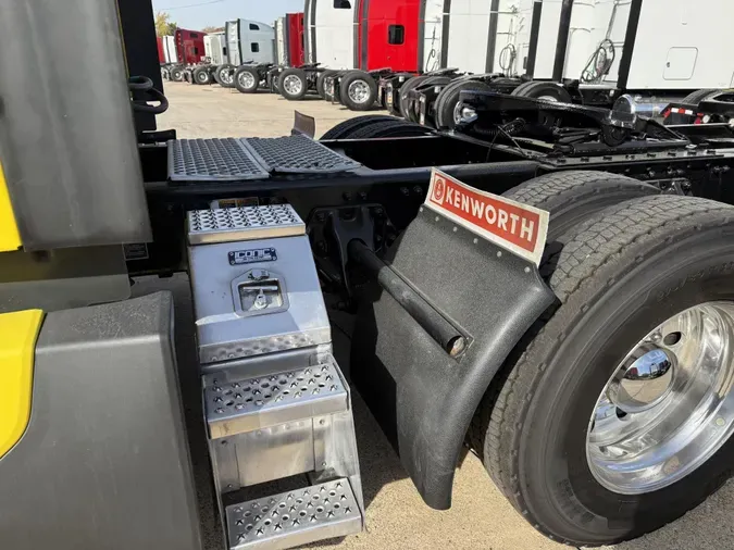 2024 Kenworth T680