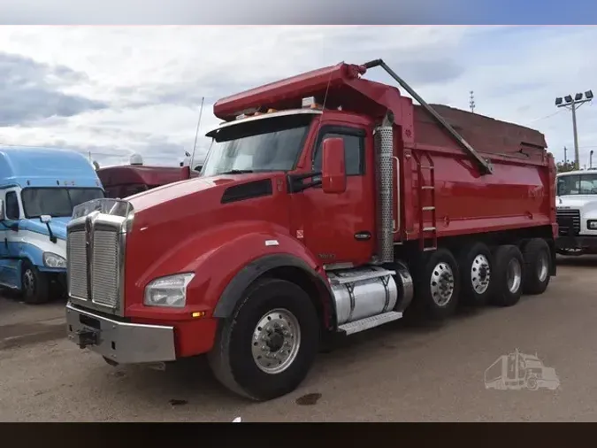 2016 KENWORTH T880