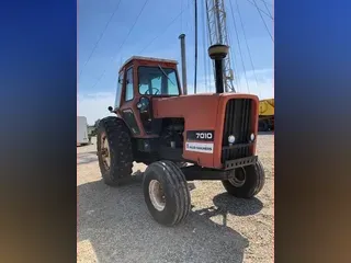 1979 Allis-Chalmers 7010