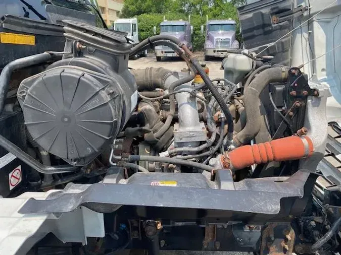 2020 Hino 268A