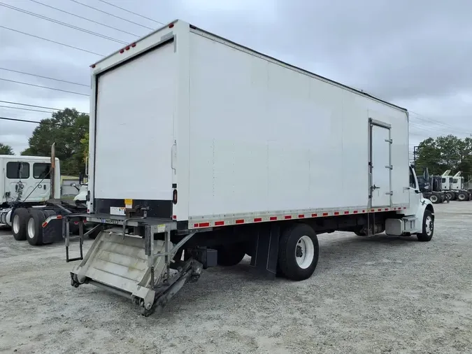 2018 FREIGHTLINER M2 106