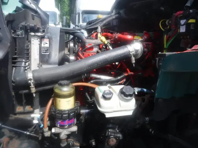 2020 FREIGHTLINER M2 106
