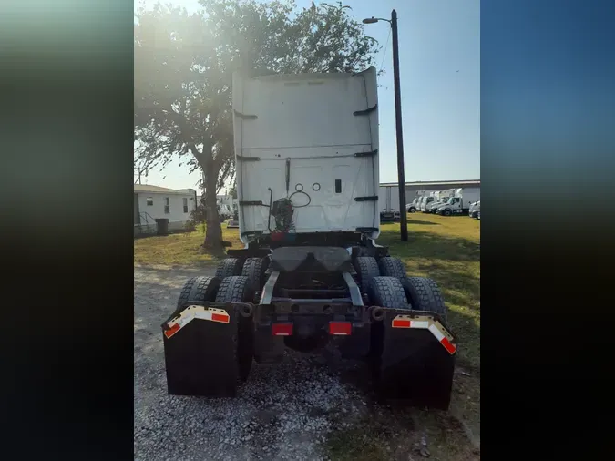 2020 NAVISTAR INTERNATIONAL LT625 SLPR CAB