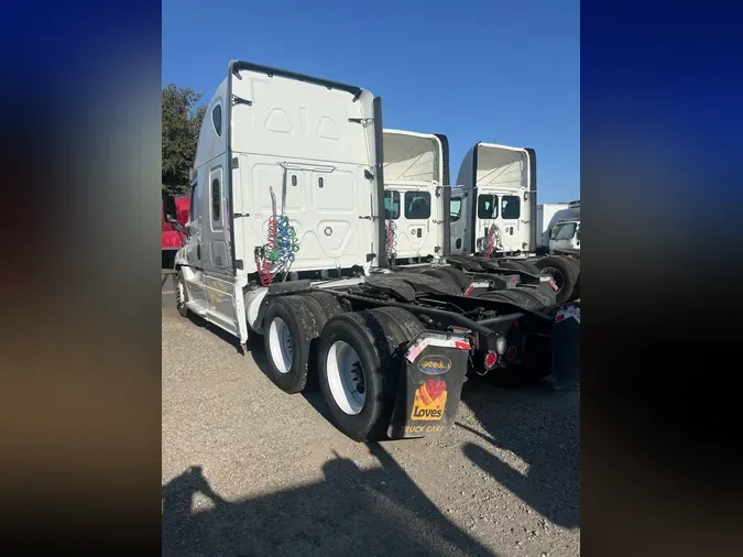 2019 FREIGHTLINER/MERCEDES CASCADIA 125