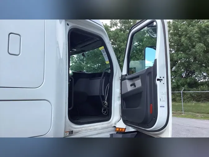 2020 Freightliner Cascadia