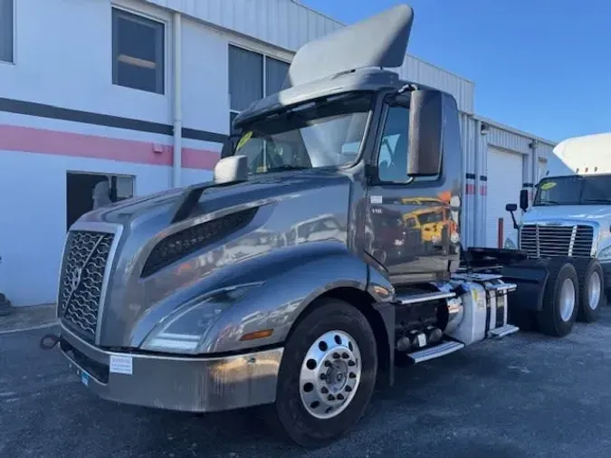 2019 VOLVO VNL64T-300a504860e47f596ea7dc9c902d185b113