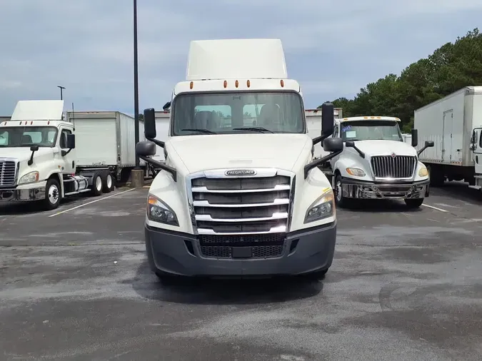 2018 FREIGHTLINER NEW CASCADIA PX12664