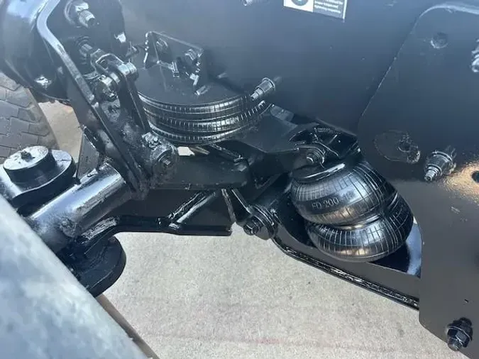 2021 Peterbilt 389