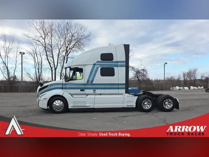 2022 VOLVO VNL64T860