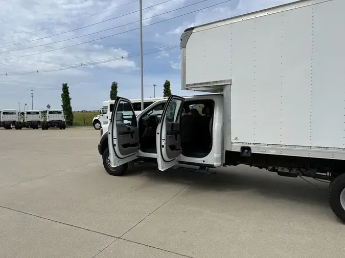 2019 Ford Super Duty Chassis Cab F-550 XL Crew Caba5090de9145d73cd8af36a03aa9efe2f