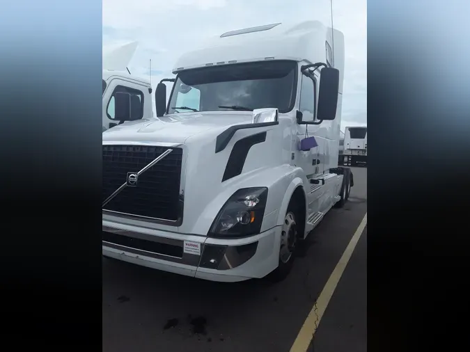 2019 VOLVO VNL64T 670