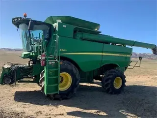 2013 JOHN DEERE S660