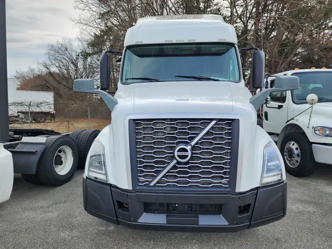 2019 VOLVO VNL64T-760