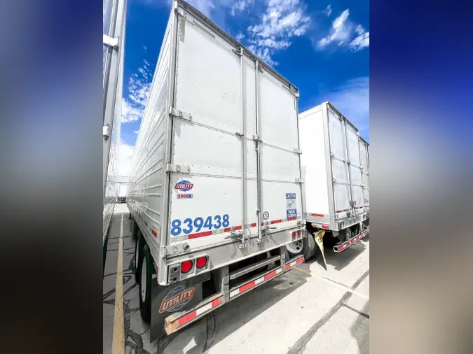 2019 UTILITY VS2RAa50febe0e2bbbdfc70a369580653b552