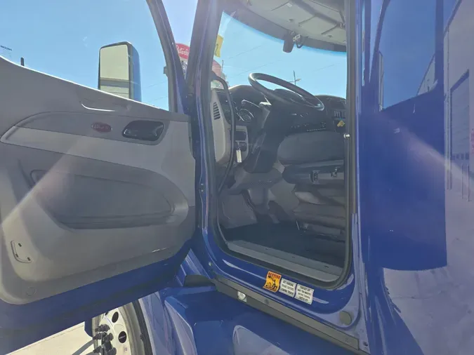 2022 Peterbilt 579a51377a26a4833b52d3bc9355ae3b68b