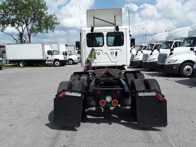 2019 FREIGHTLINER/MERCEDES CASCADIA 125