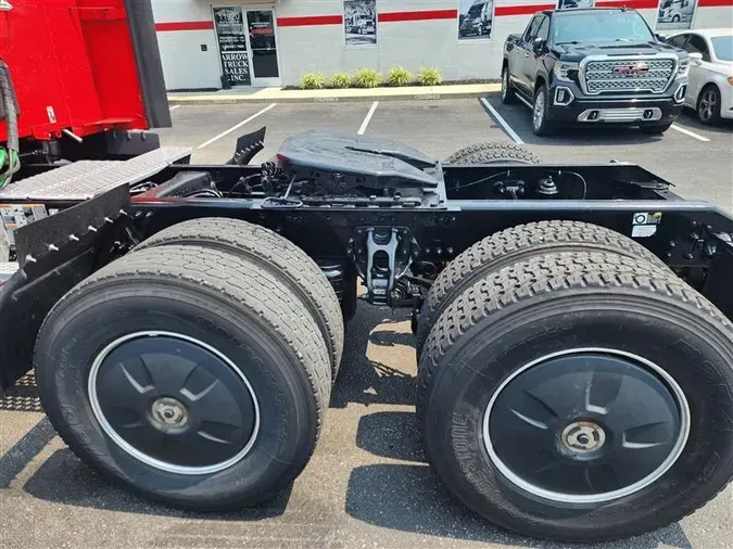 2023 KENWORTH T680