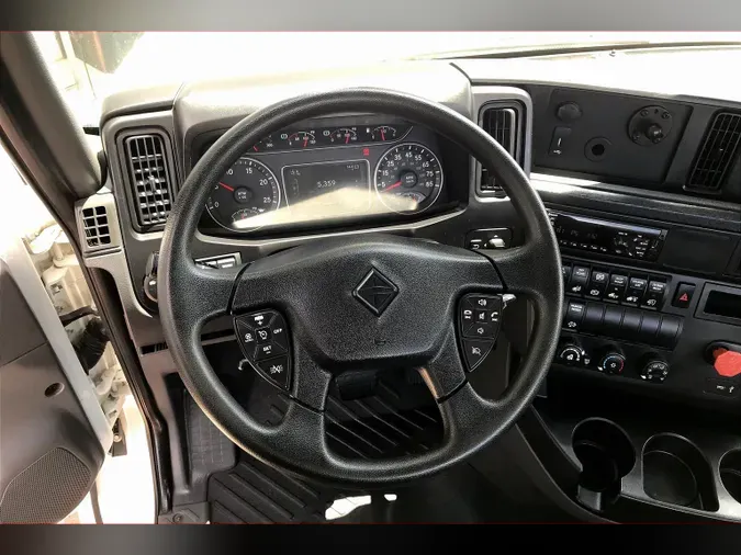 2021 INT LT625 6x4