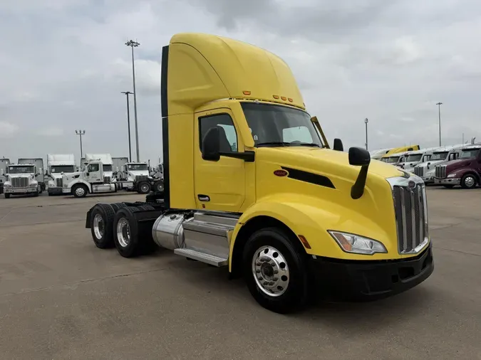 2023 Peterbilt 579