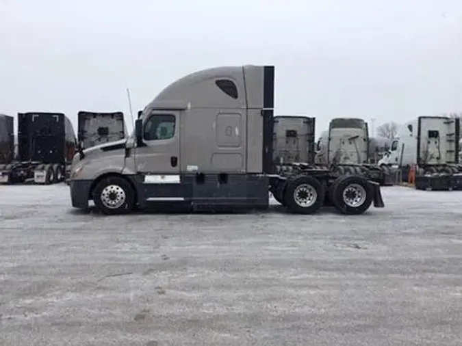 2021 Freightliner Cascadia