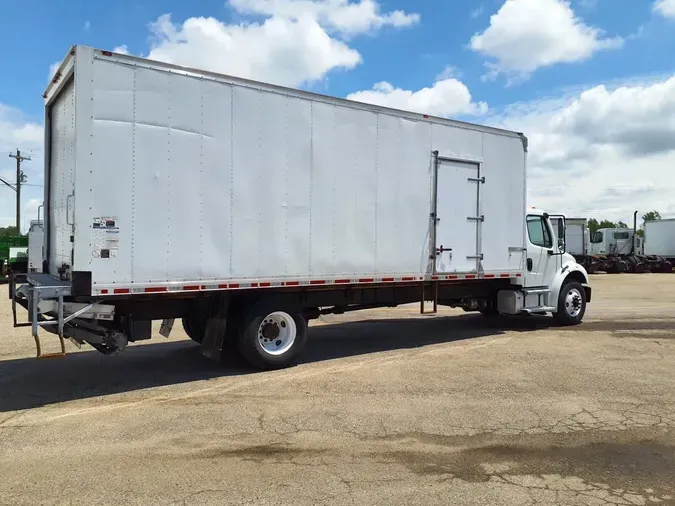 2019 FREIGHTLINER M2 106